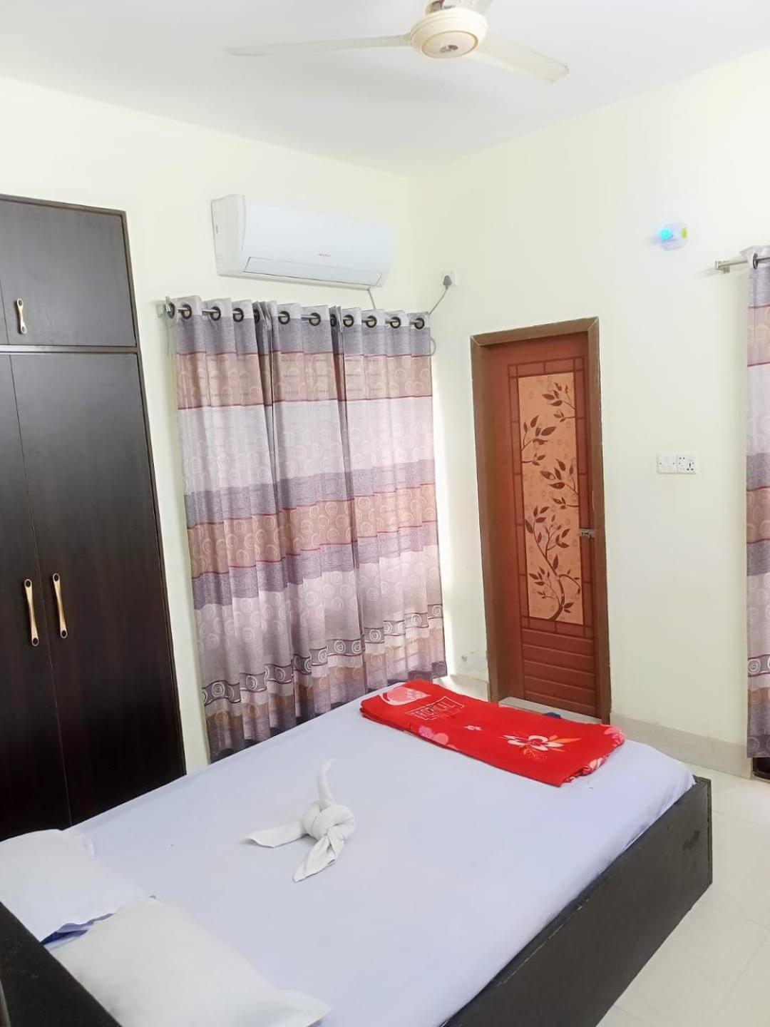 Rose Garden Guest House Khulna 外观 照片